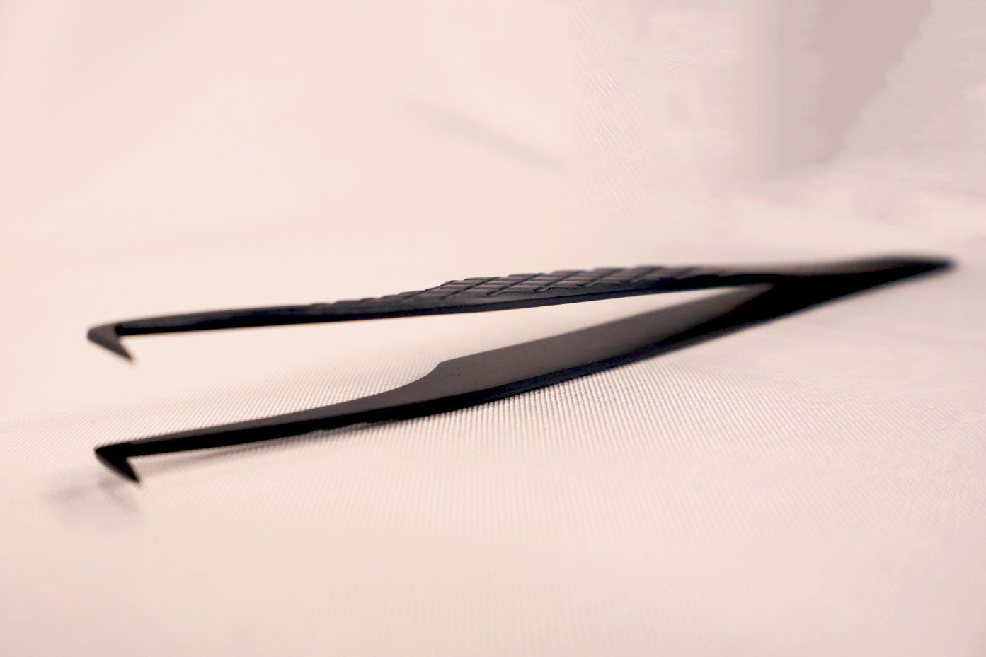 L Boot Fanning Tweezer